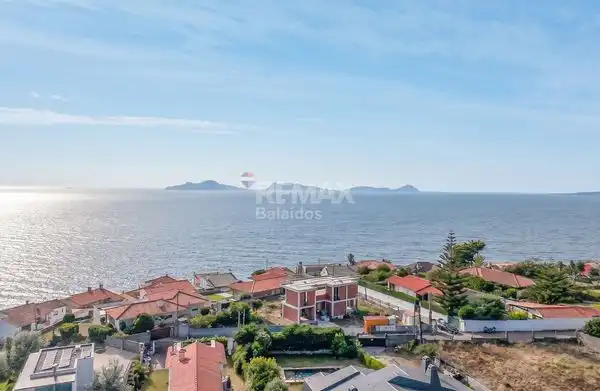 Vista exterior de Casa o chalet en venta en Vigo  con Aire acondicionado, Calefacción y Jardín privado