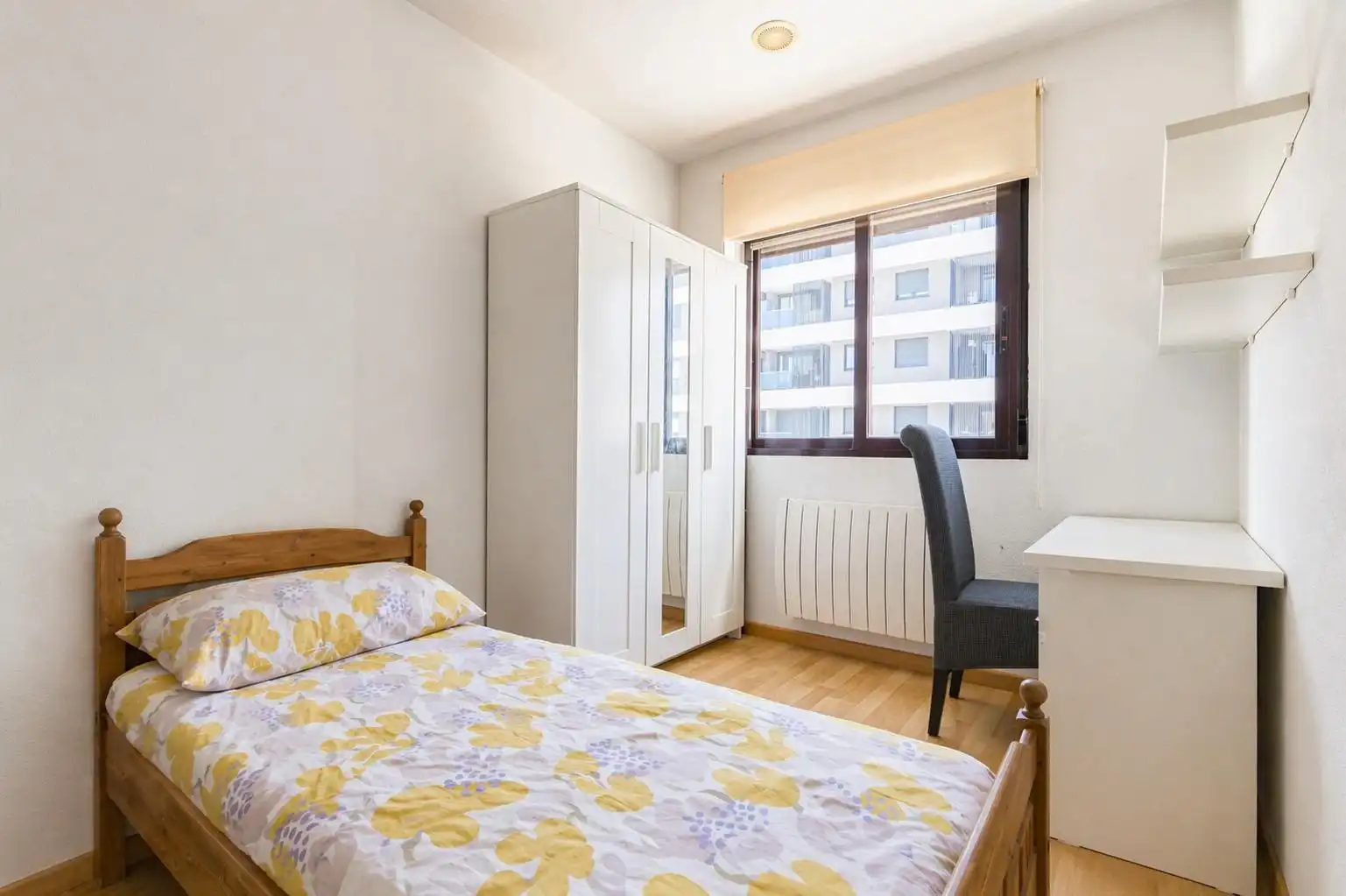 Habitación de Piso en venta en Murcia con Aire acondicionado, Trastero y Balcón