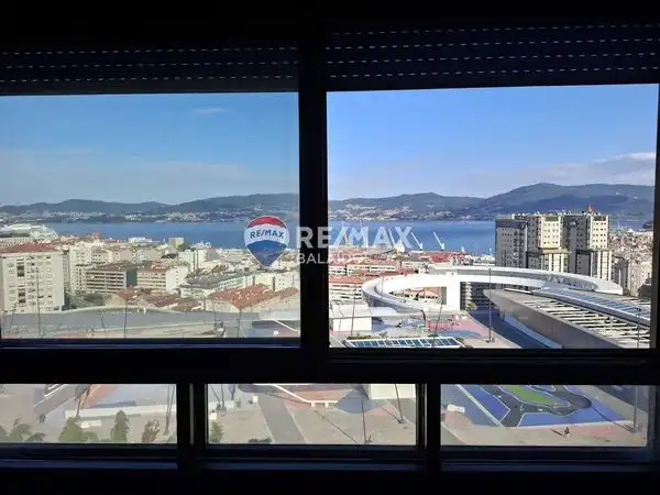Bedroom of Flat for sale in Vigo   with Heating, Terrace and Balcony