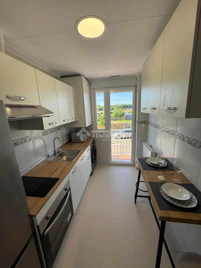 Kitchen of Flat for rent in Pelabravo  with Heating