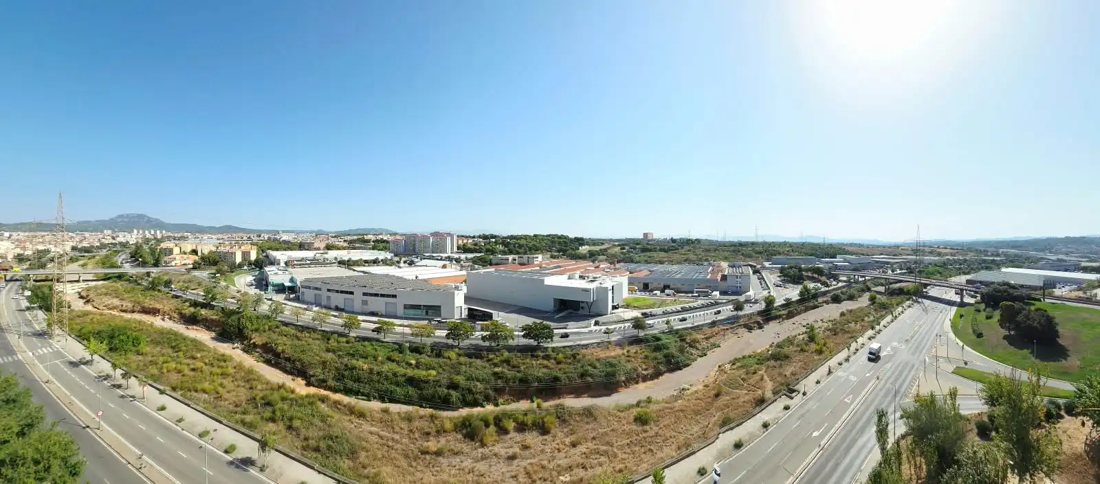 Vista exterior de Piso en venta en Terrassa con Calefacción, Parquet y Terraza