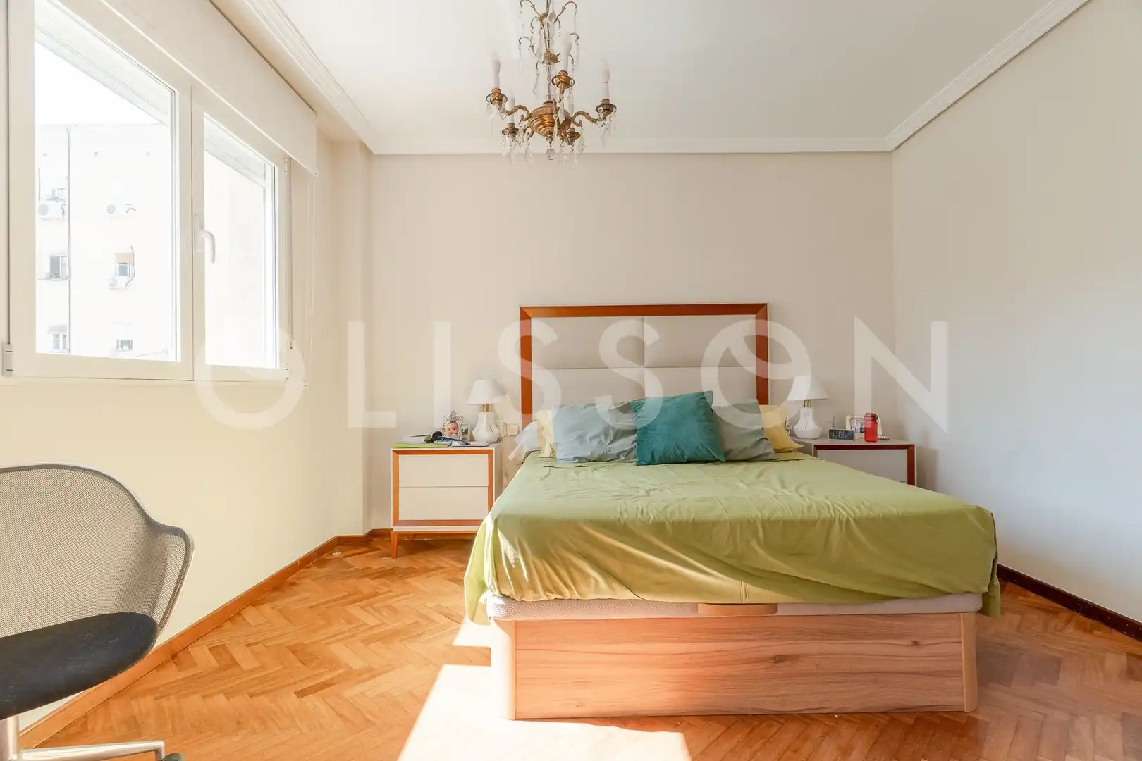 Bedroom of Flat for rent in Madrid  with Storage room and Community pool
