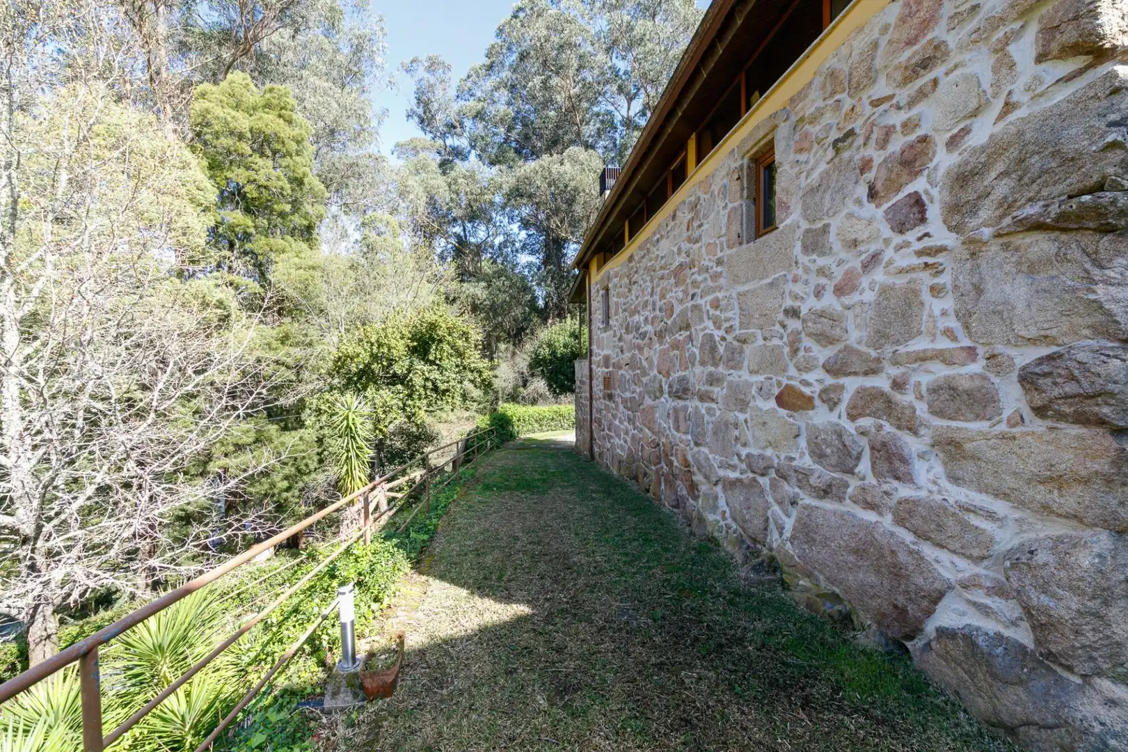 Exterior view of Houses for sale in Arbo  with Heating, Private garden and Storage room