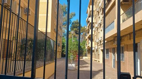 Foto 3 de Garatge en venda a Calle José León Sanz, Barrio León, Sevilla