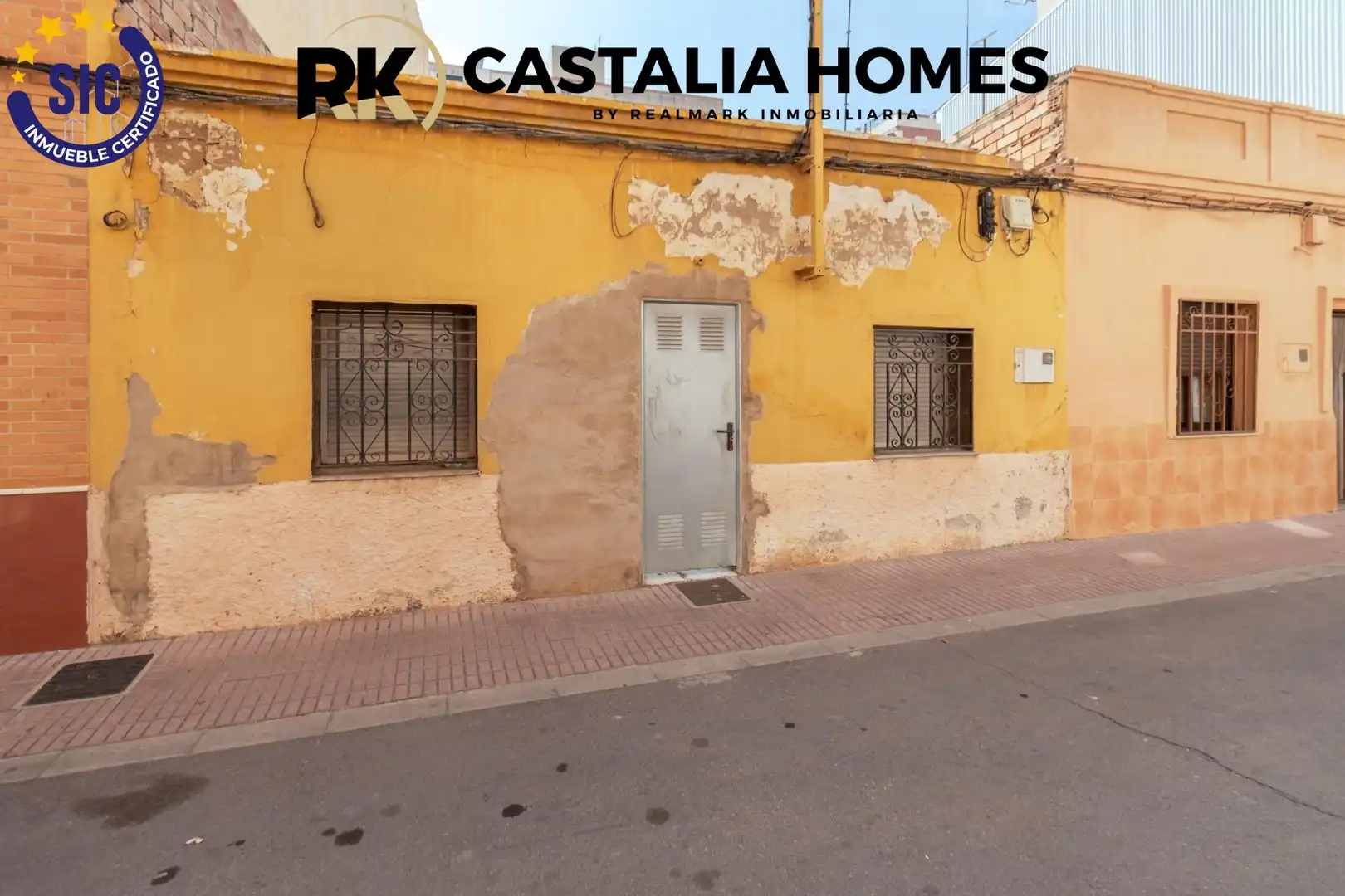 Vista exterior de Residencial en venta en Castellón de la Plana / Castelló de la Plana