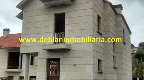 Foto 2 de Casa adosada en venda a Domaio - Zona Calvar, Moaña, Pontevedra