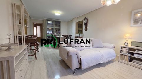 Foto 2 de Piso en venta en Calle Jacinto Benavente, Playa Muchavista, El Campello