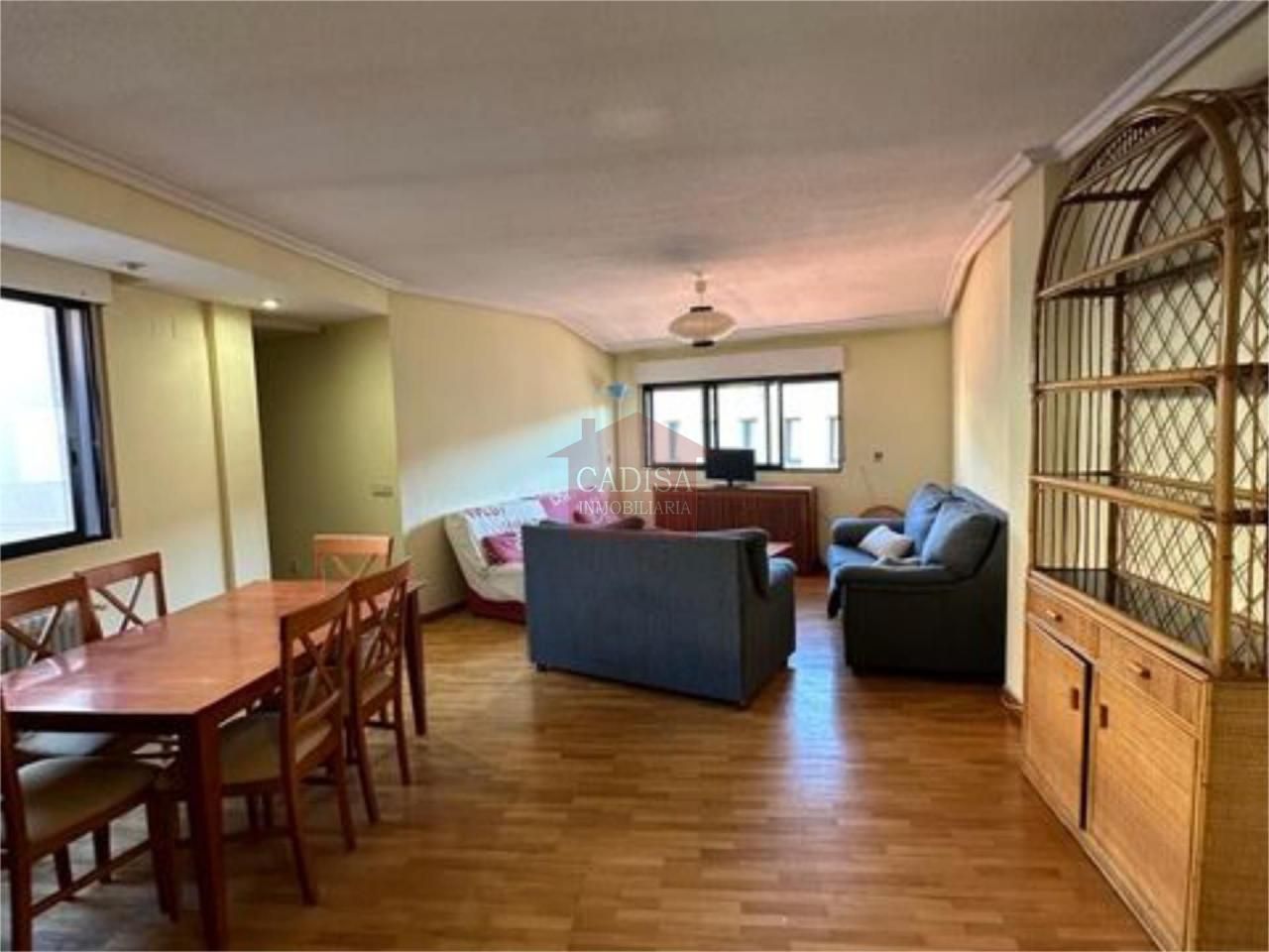Living room of Flat to rent in Salamanca Capital  with Heating, Storage room and Furnished