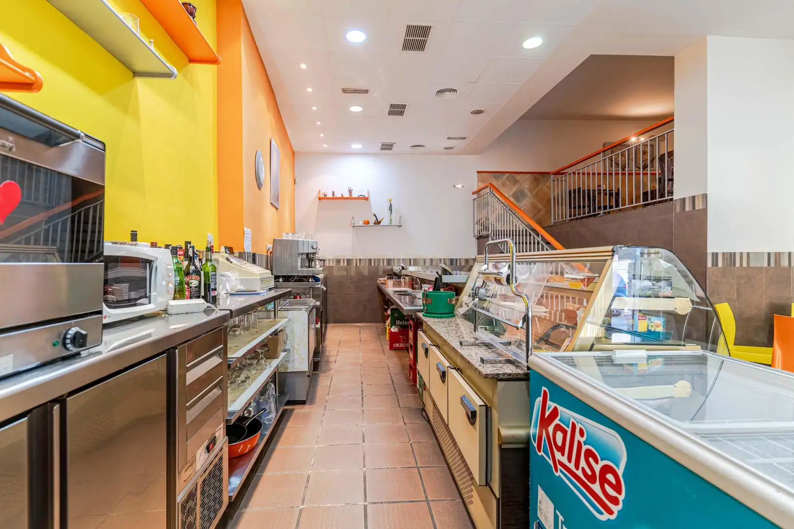 Local en venta en Las Gabias con Aire acondicionado y Alarma