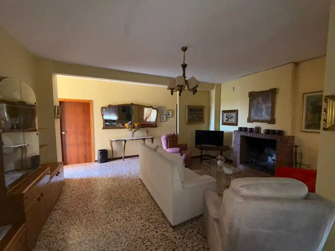 Sala de estar de Finca rústica en venta en Úbeda con Jardín privado y Piscina