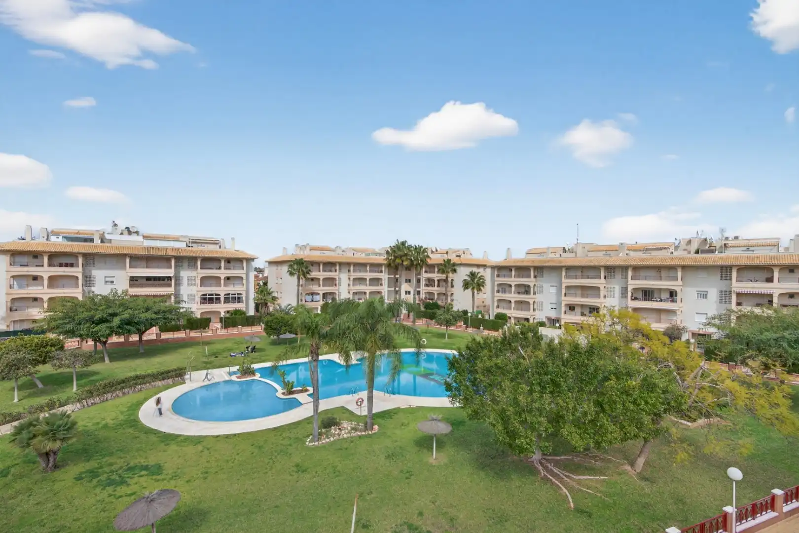 Àtic amb piscina en venda a Playa Flamenca, imagen 2