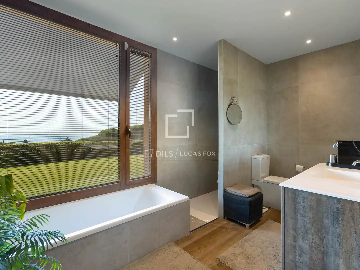 Baño de Casa o chalet en venta en Sant Vicenç de Montalt con Aire acondicionado, Calefacción y Jardín privado