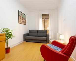 Bedroom of Apartment to rent in  Barcelona Capital  with Oven, Washing machine and Microwave