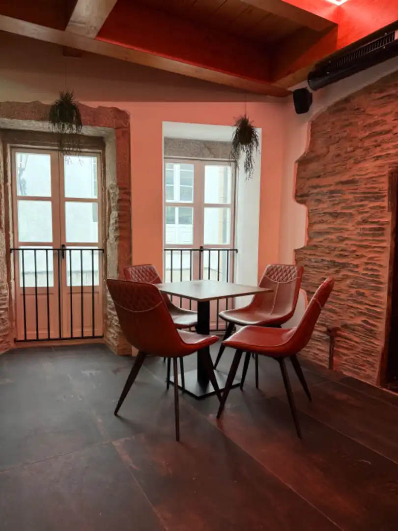 Esszimmer von Gebäude zum Verkauf in Lugo