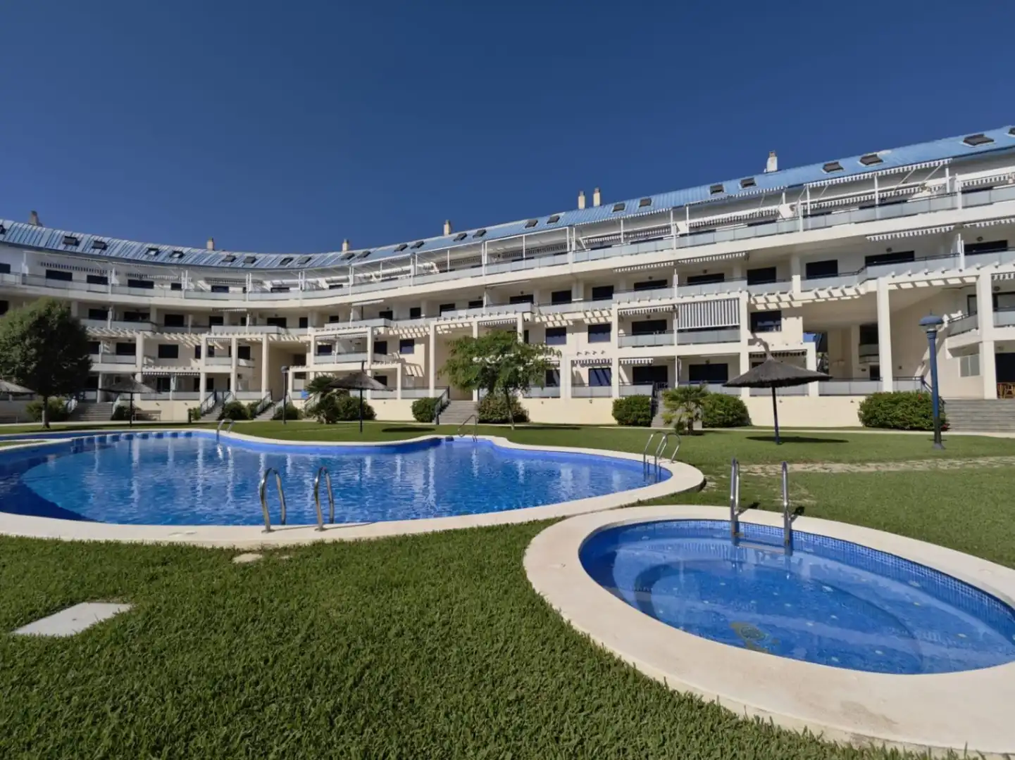 Penthouse with pool for sale in Las Marinas / Les Marines, imagen 4