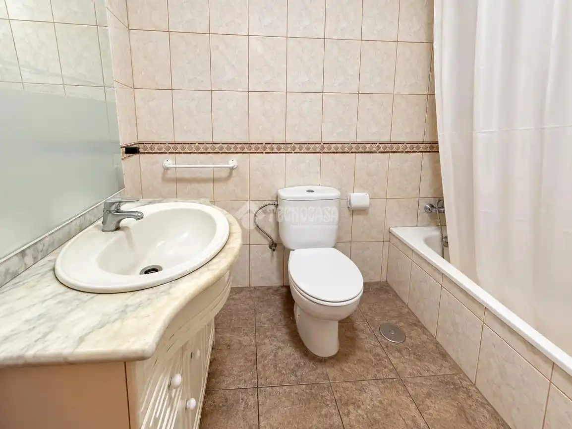 Bathroom of Flat for sale in Guía de Isora  with Storage room