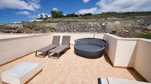 Foto 2 de Apartamento de alquiler en Calle Tinguafaya, Chayofa, Arona