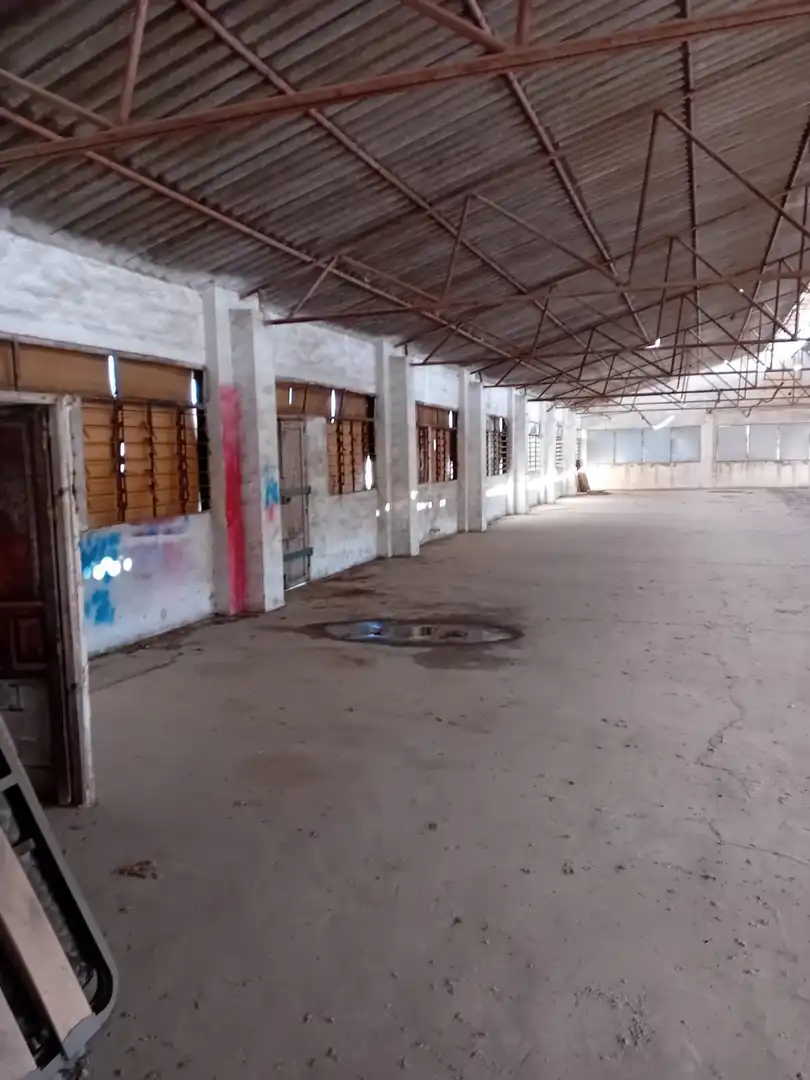 Nau industrial en venda a Coín