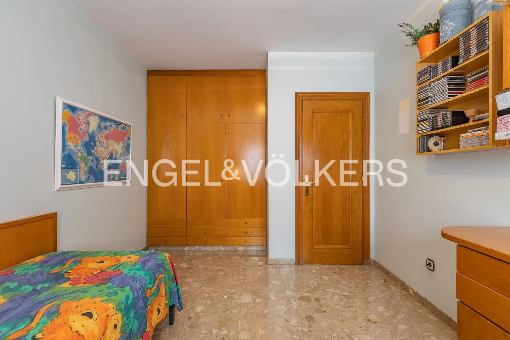 Houses for sale in Terrassa  with Air Conditioner, Heating and Private garden
