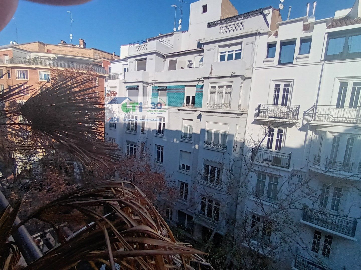 Exterior view of Flat for sale in  Zaragoza Capital