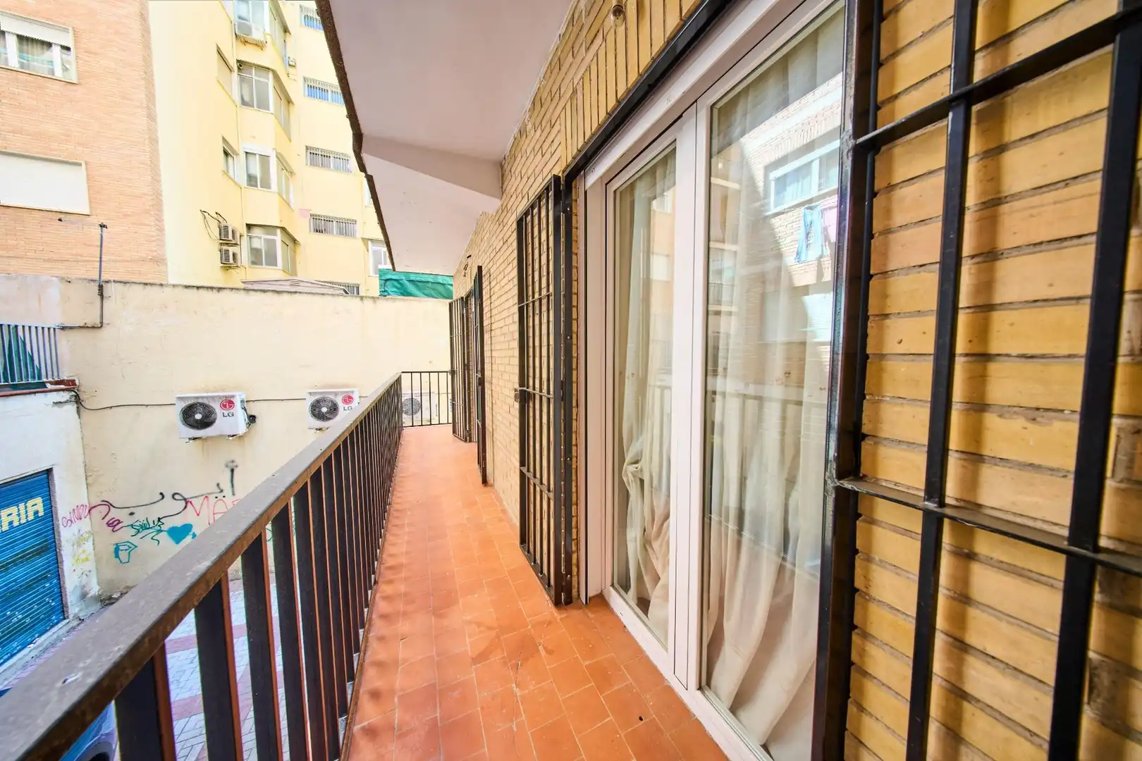 Balcony of Flat for sale in Granada  with Air Conditioner and Balcony