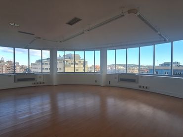 Office space to rent in GRAN VIA CARLES III 86