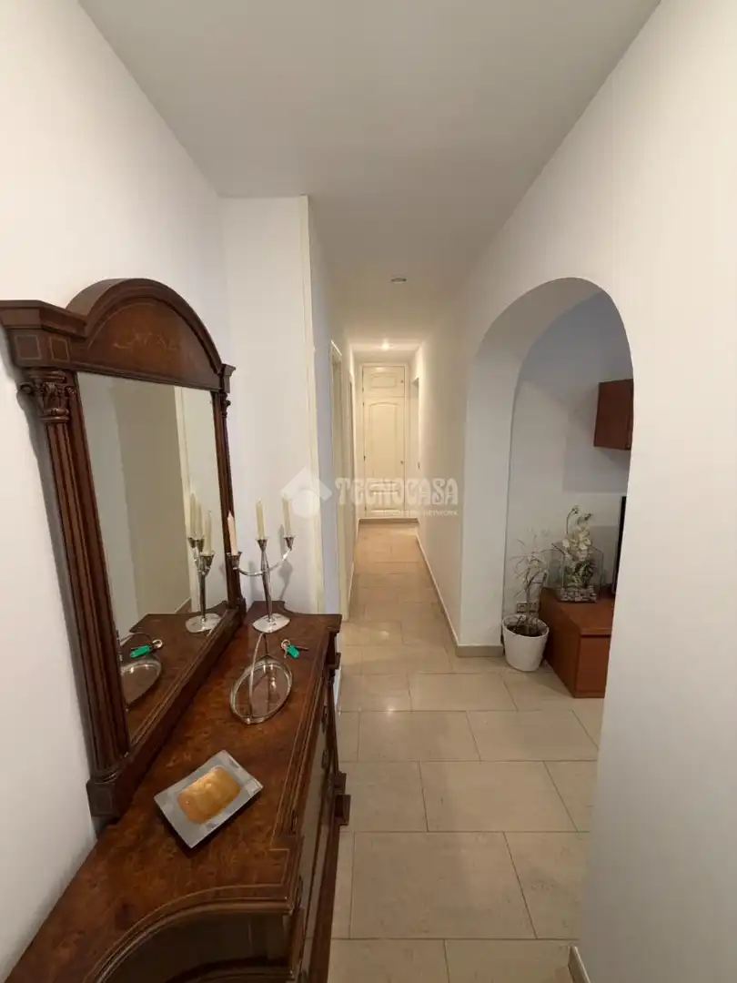Flat for sale in Madrid  with Air Conditioner and Heating