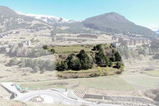 Terreno en Venta en Canillo pueblo