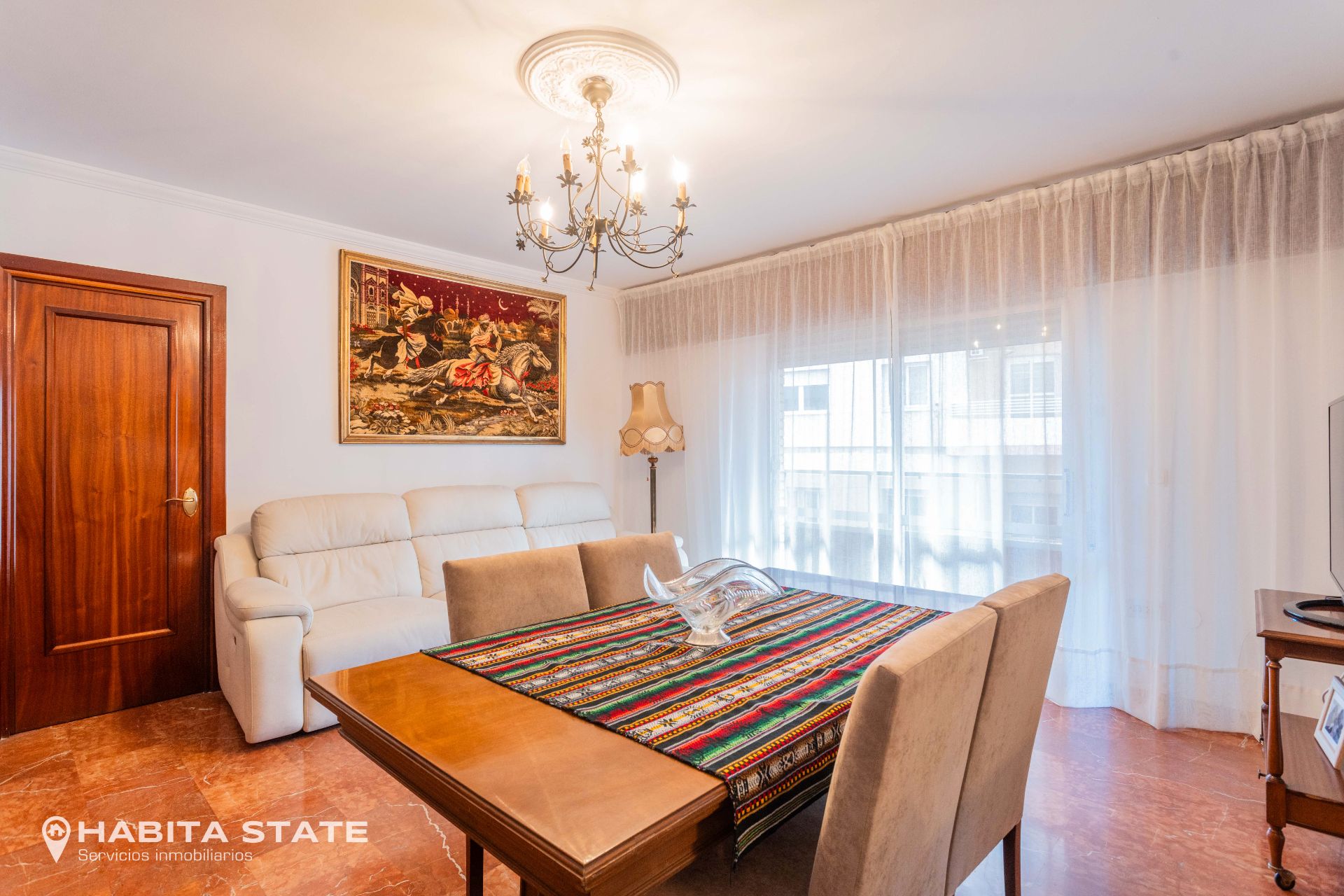 Vista exterior de Pis en venda en  Almería Capital amb Aire condicionat