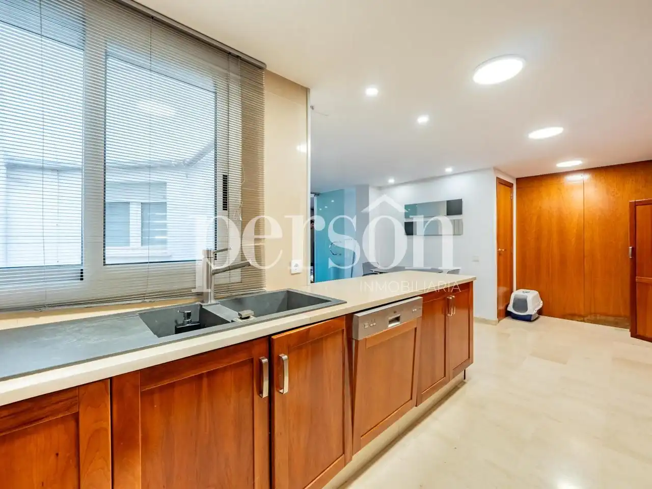 Cuina de Dúplex en venda en Mislata amb Aire condicionat, Parquet i Terrassa