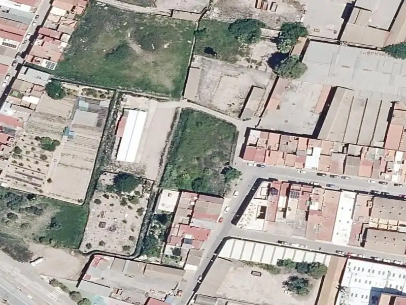 Terreny residencial en venda a Número 40 Materal 168