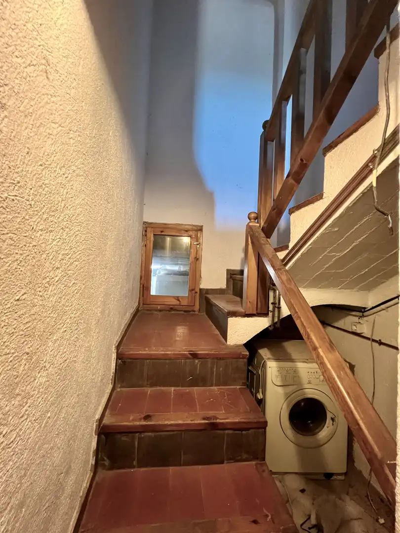 Country homes for sale in Cornudella de Montsant  with Air Conditioner, Oven and Washing machine
