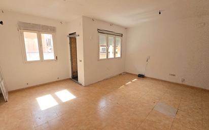 Living room of Single-family semi-detached for sale in Yuncler  with Private garden and Storage room