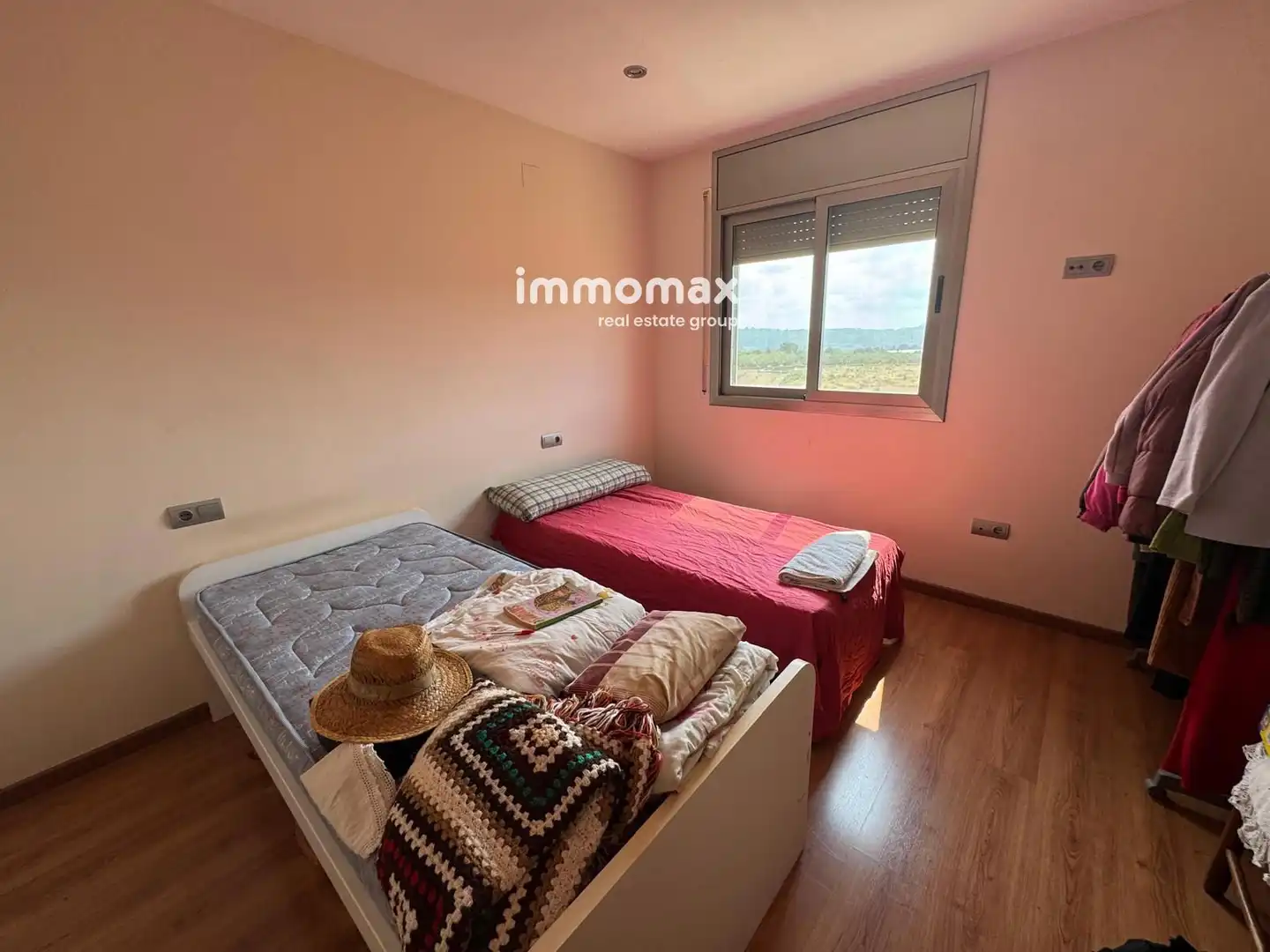 Dormitori de Casa adosada en venda en El Milà amb Terrassa