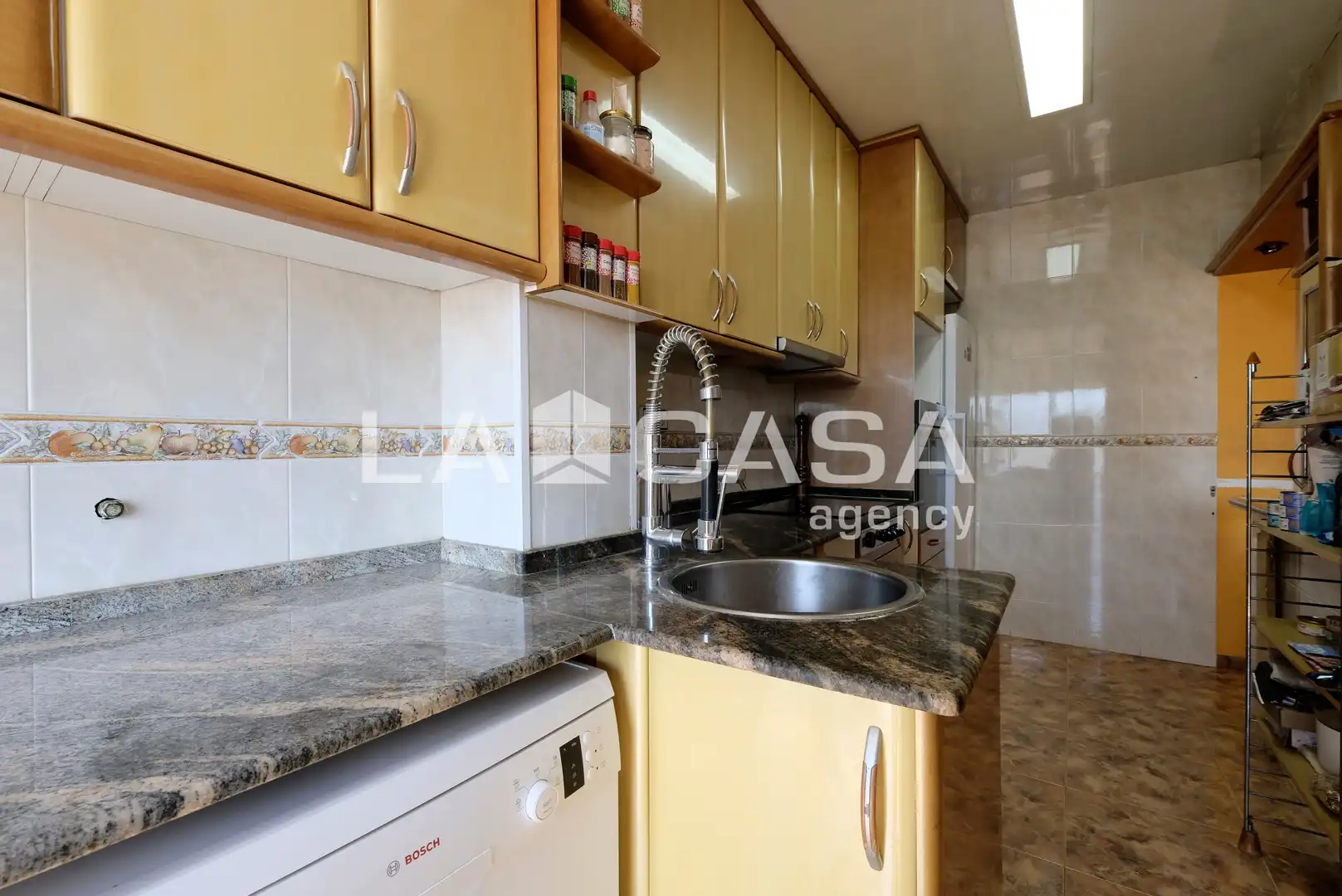 Cocina de Casa o chalet en venta en Barcelona con Terraza y Trastero