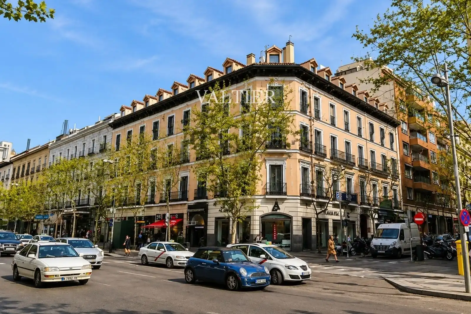 Vista exterior de Piso en venta en Madrid con Aire acondicionado, Calefacción y Terraza