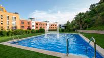 Piscina de Pis en venda en Molins de Rei amb Calefacció, Terrassa i Traster