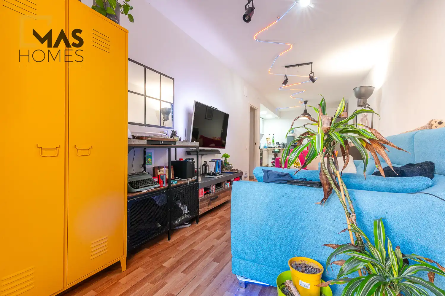 Wohnzimmer von Erdgeschoss zum Verkauf in Martorell mit Balkon