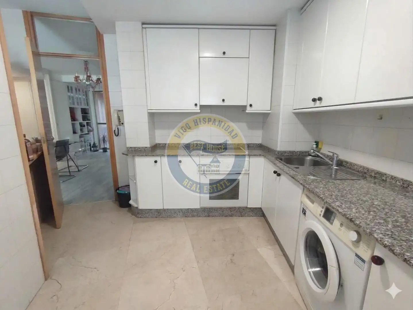 Kitchen of Apartments for sale in Vigo   with Heating and Storage room