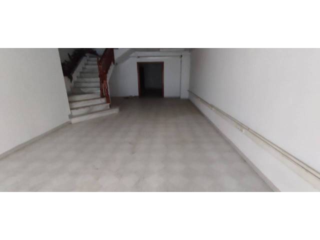 Local comercial en Venta en Parque Geólogo José Royo Gómez