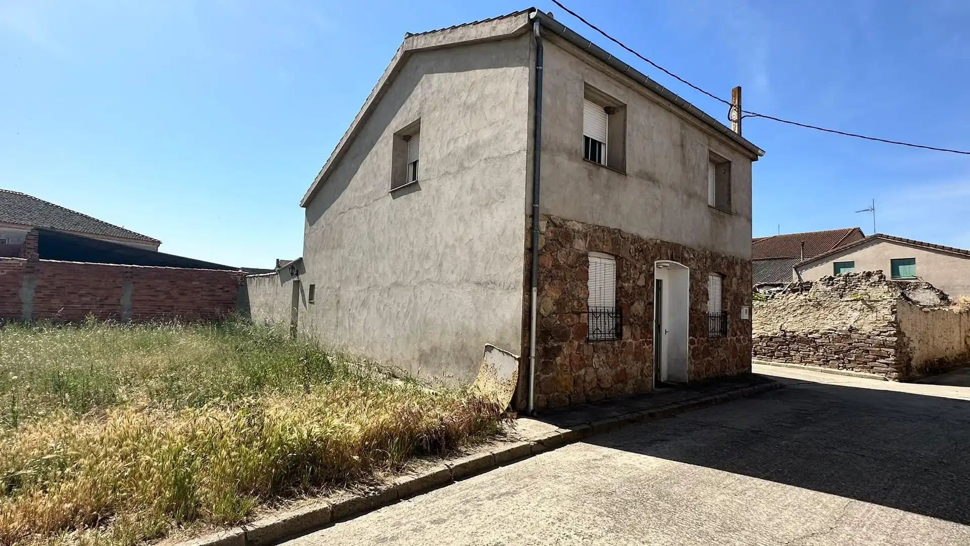 Vista exterior de Casa o chalet en venta en Pinarnegrillo con Calefacción