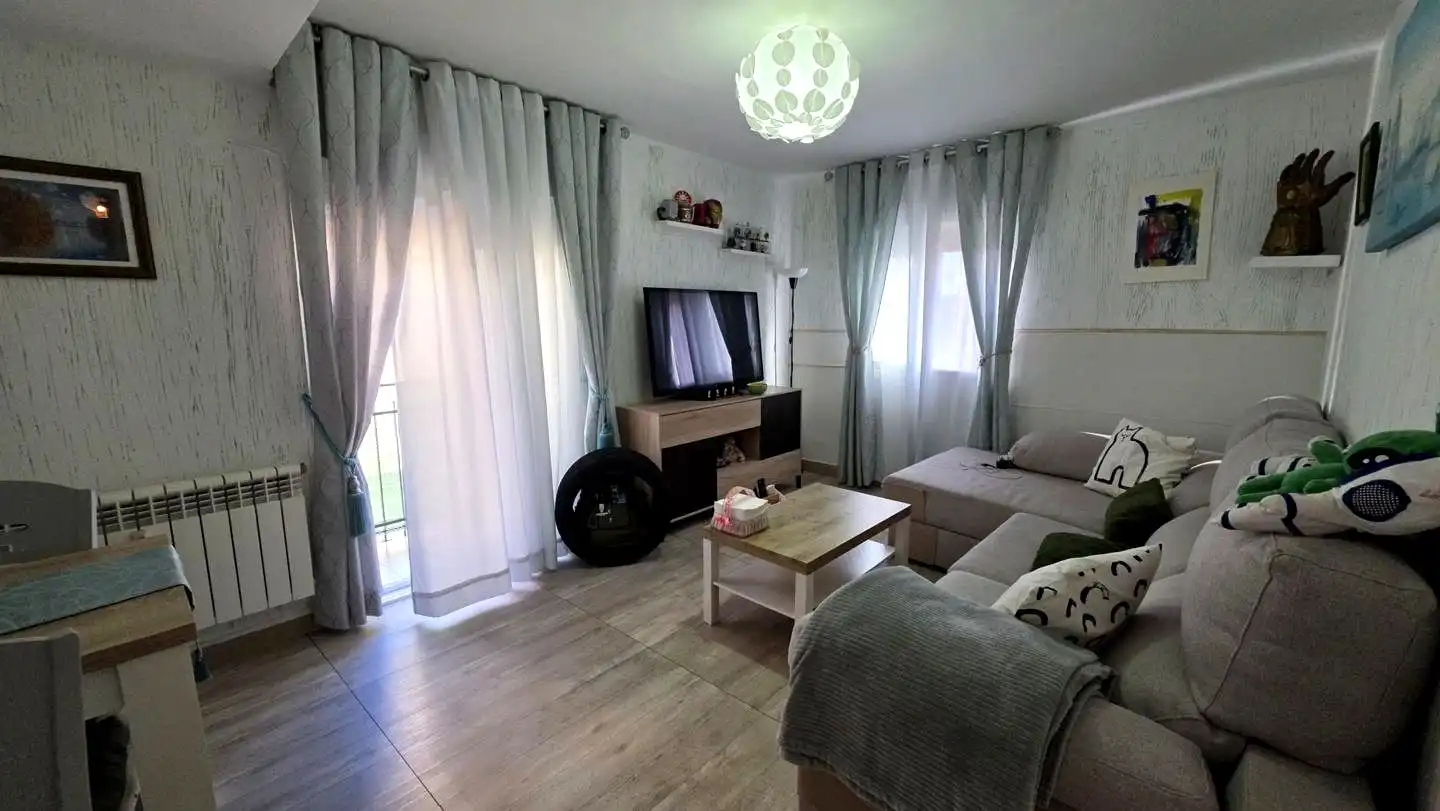 Sala de estar de Piso en venta en San Sebastián de los Reyes con Terraza y Balcón