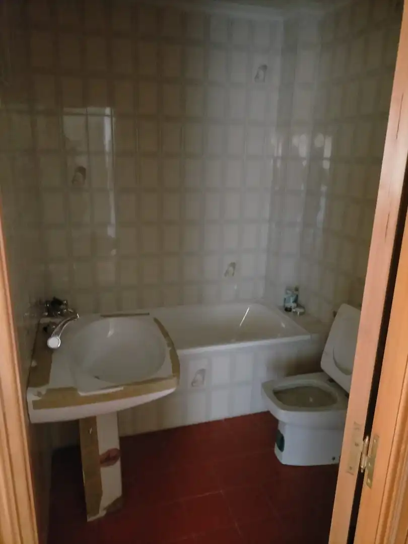 Baño de Apartamento en venta en Arévalo