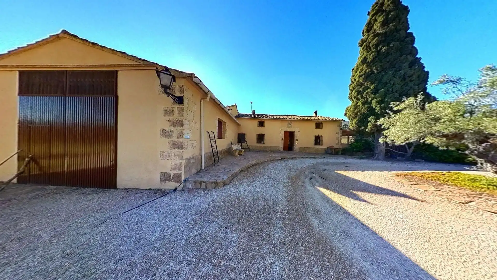Casa rústica amb piscina en venda a Batoi, imagen 4
