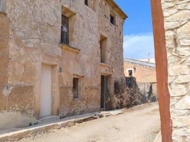 Maison mitoyenne à vendre à El Pinós / Pinoso