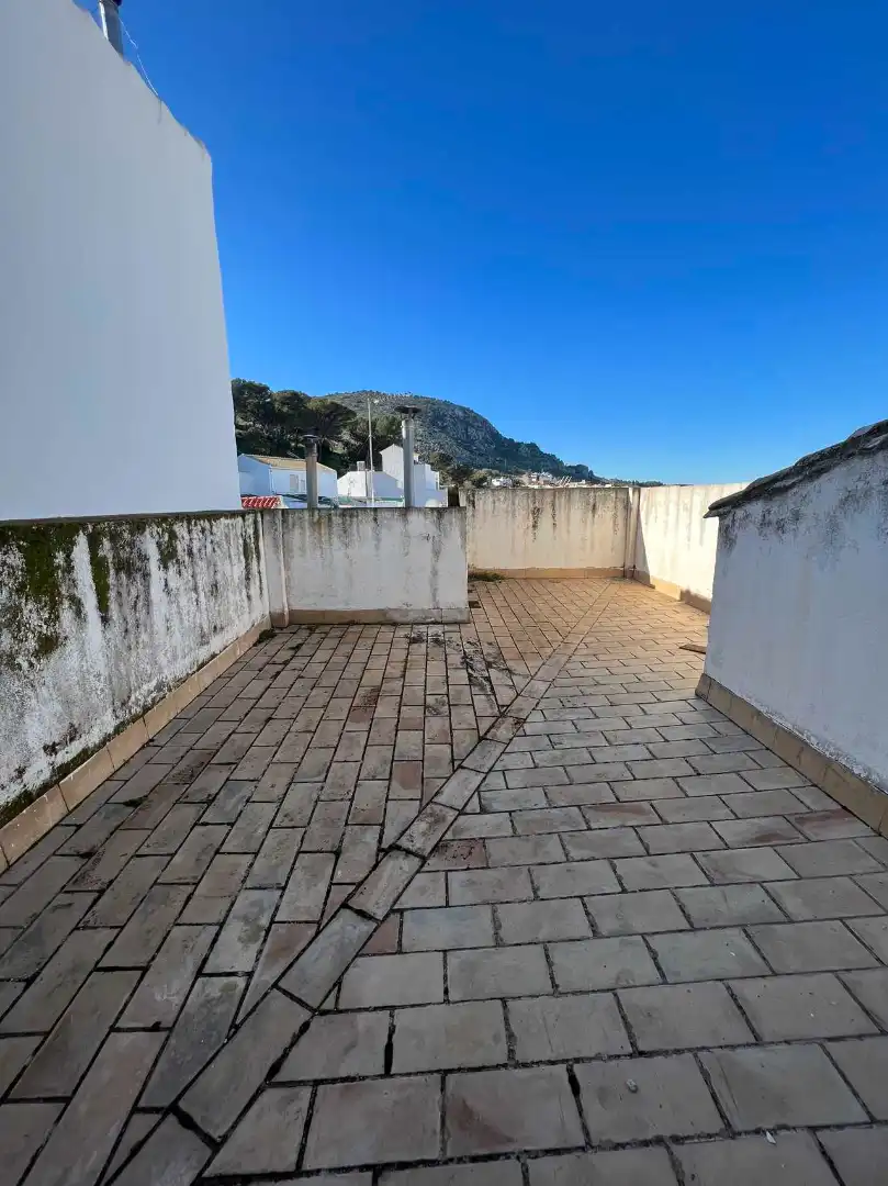 Vista exterior de Casa adosada en venda en Estepa amb Terrassa
