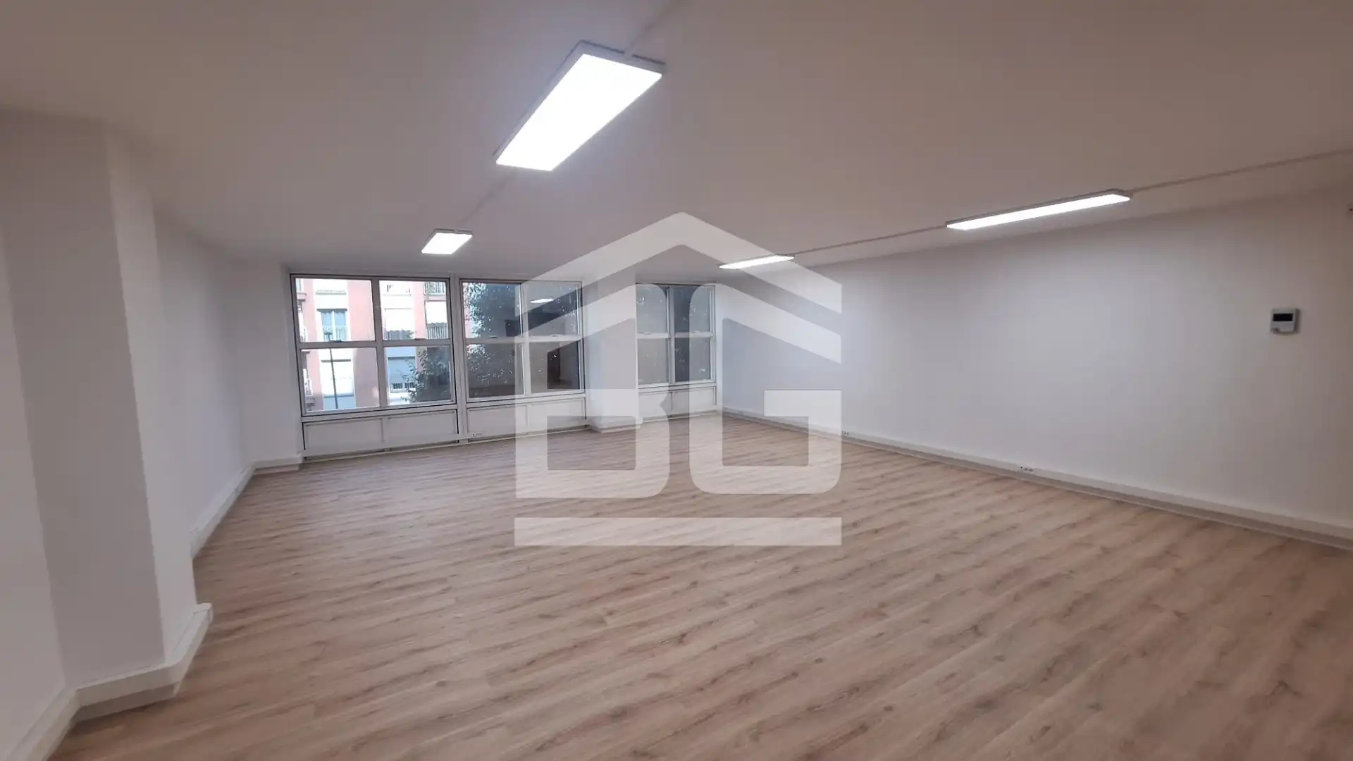 Büro zum Verkauf in Granollers mit Klimaanlage, Heizung und Internet