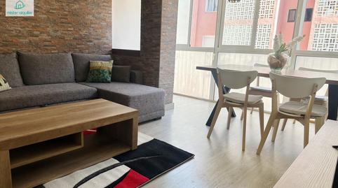 Foto 5 de Apartament de lloguer a Benalúa, Alicante / Alacant