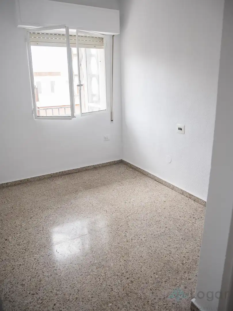 Dormitori de Pis en venda en Murcia amb Aire condicionat, Calefacció i Balcó