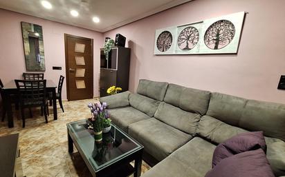 Living room of Flat for sale in  Córdoba Capital  with Air Conditioner, Heating and Terrace